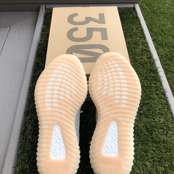 Yeezy 350 V2 'Lundmark Reflective' 11